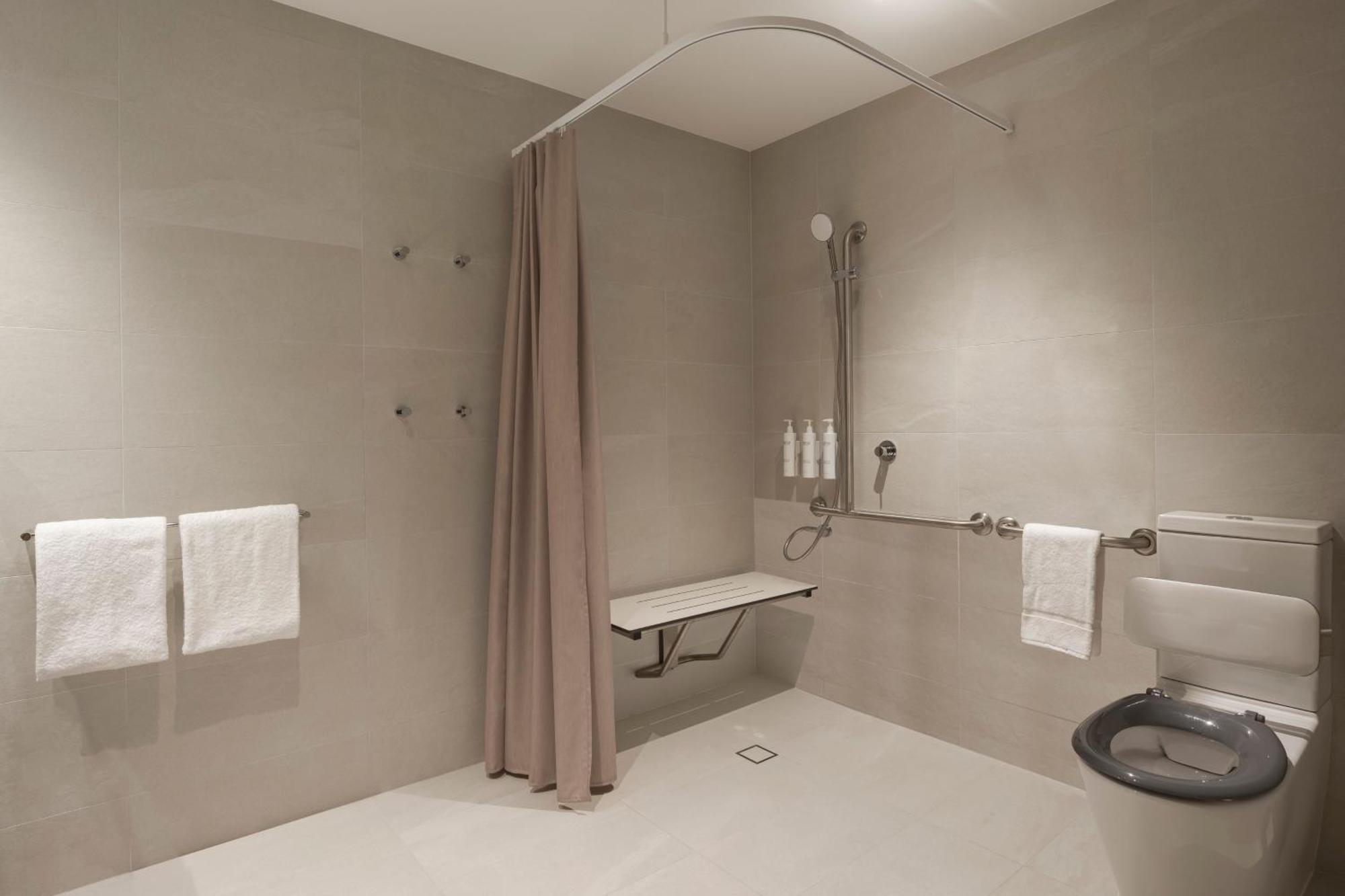 פרמנטל Courtyard By Marriott Perth Murdoch מראה חיצוני תמונה
