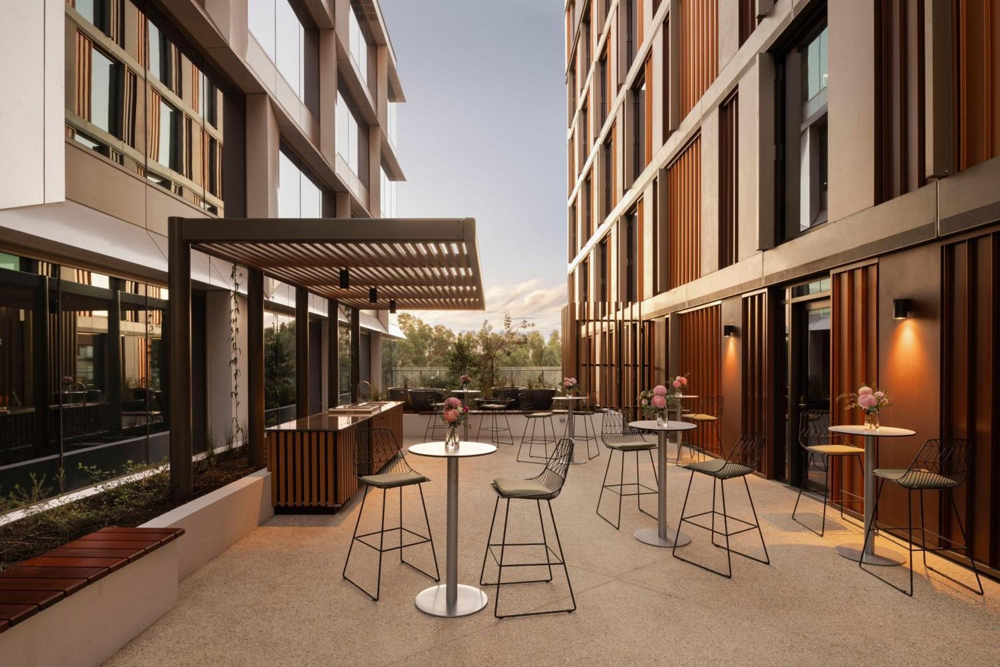 פרמנטל Courtyard By Marriott Perth Murdoch מראה חיצוני תמונה