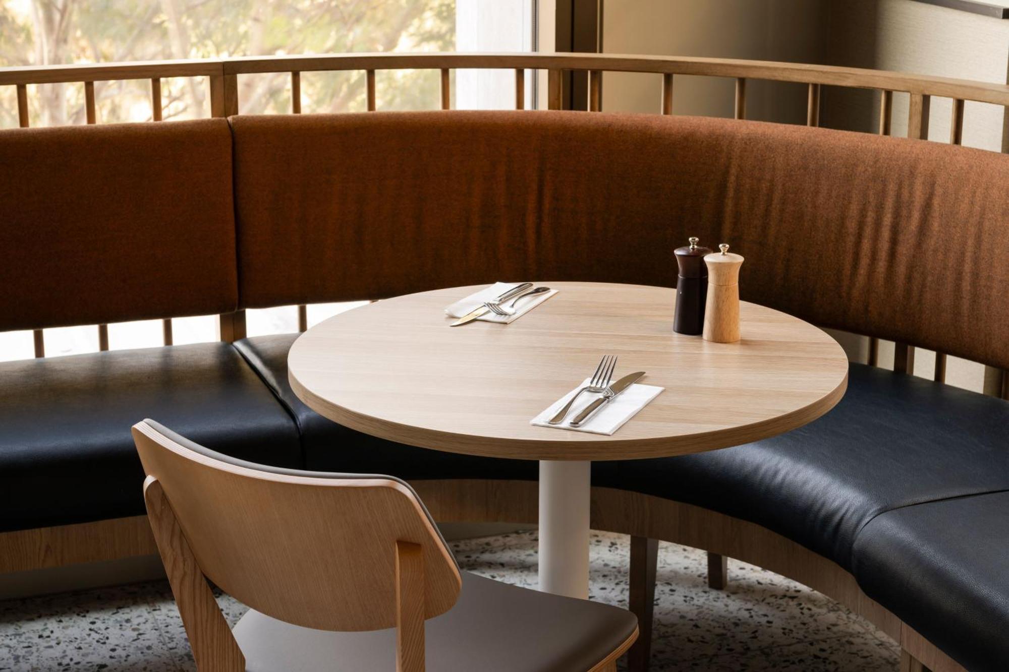 פרמנטל Courtyard By Marriott Perth Murdoch מראה חיצוני תמונה